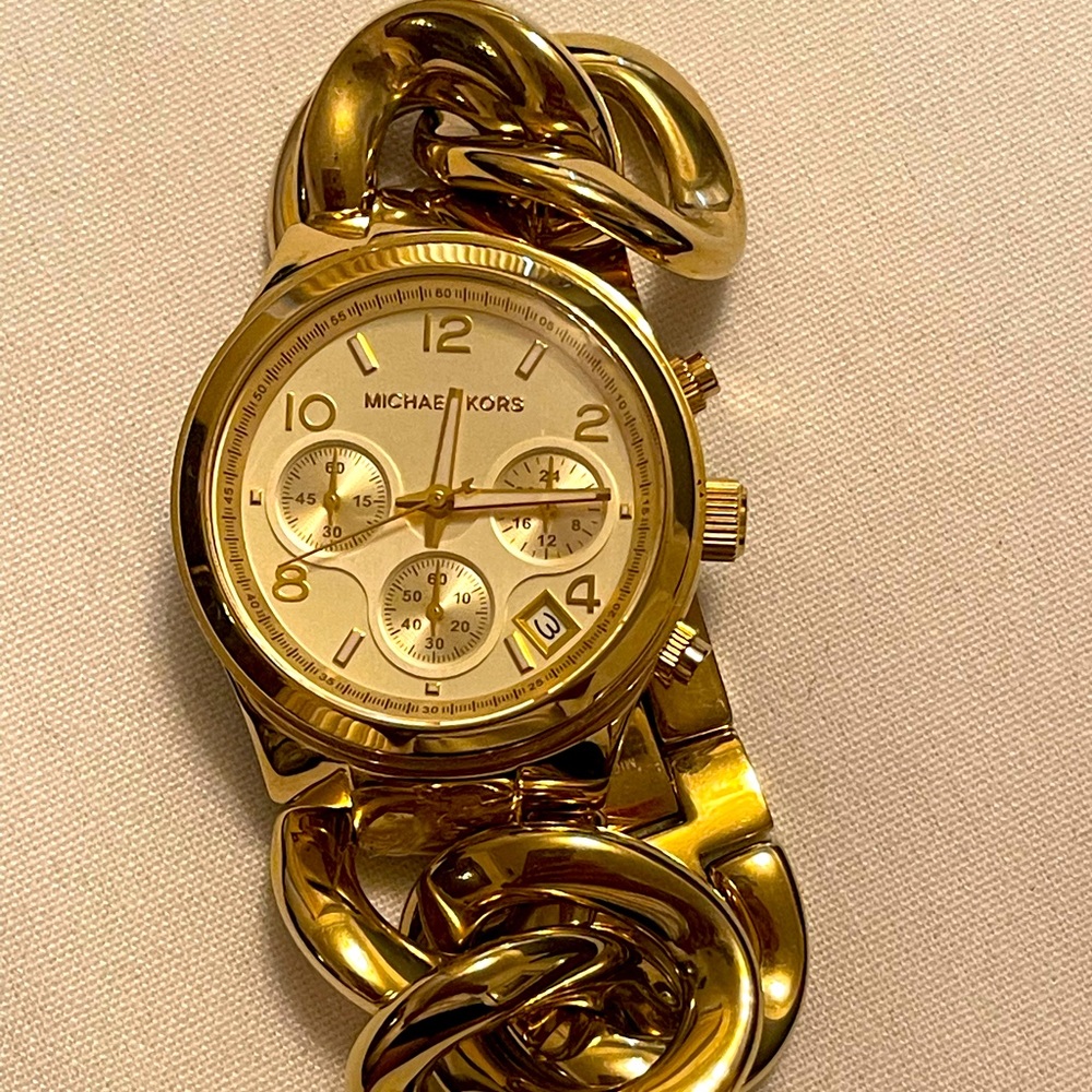 Michael Kors Watch w/ Chain Twist Band